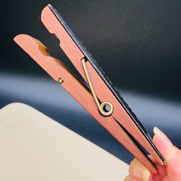 Vintage Oversized Wood and Leather Clothespin IMPORTANT Memo Paperclip: Denmark - Picture 2 of 11